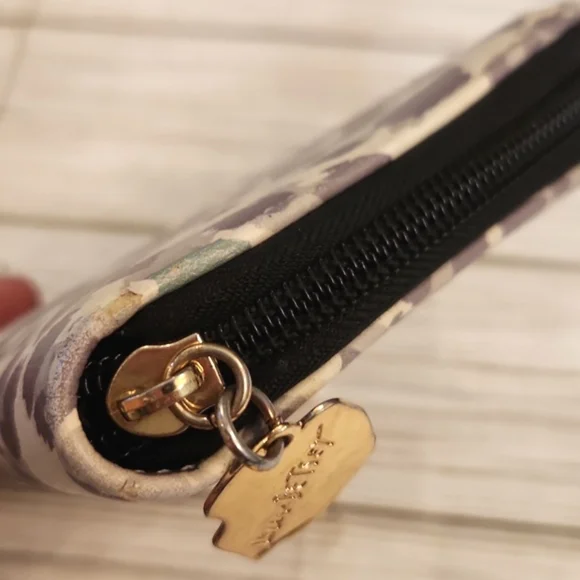 Womens Betsey Johnson Luv Betsey leopard print small cat wallet. - Picture 5 of 11